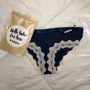 BOOTAY BAG • CHEEKY STYLE • NAVY + WHITE LACE TRIM